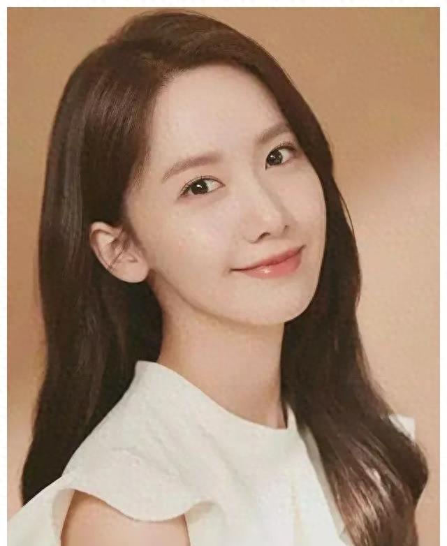 林允儿黑料有哪些明星,_韩国娱乐圈潜规则揭秘_林允儿被潜规则事件
